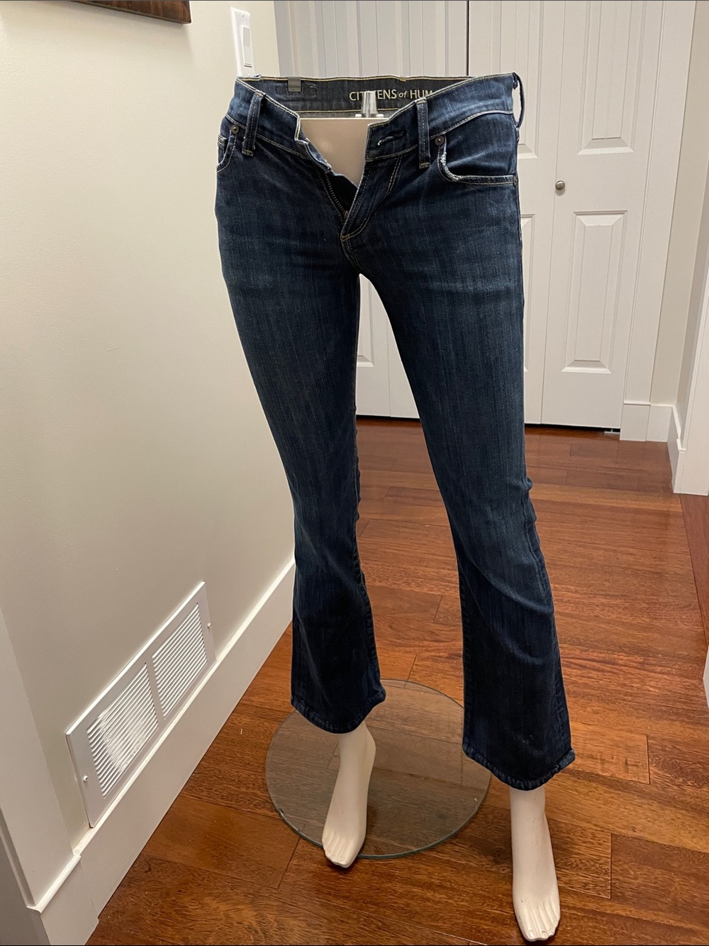 Citizens Of Humanity Women’s Petite Dita Jean Size 24